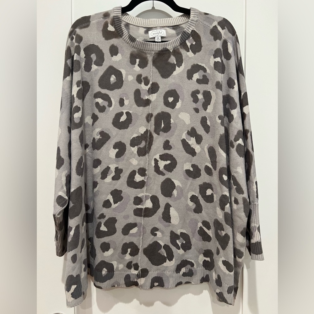 Mud Pie Gray Leopard Knit Sweater Tunic OS